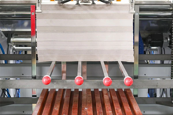 কি প্রিন্ট ফিনিশিংয়ের জন্য বুদ্ধিমান লেমিনেটকে আরও টেকসই পছন্দ করে?